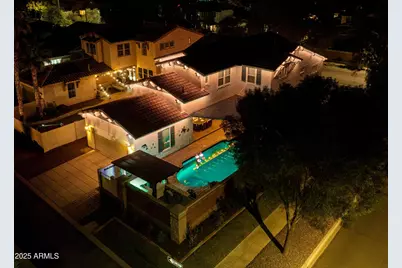 15294 W Old Oak Lane, Surprise, AZ 85379 - Photo 9