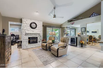 10437 E Cochise Avenue, Scottsdale, AZ 85258 - Photo 17