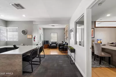 314 E Thomas Road, Phoenix, AZ 85012 - Photo 11