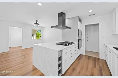 8414 E Sage Drive, Scottsdale, AZ 85250 - Photo 3