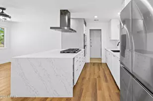 8414 E Sage Dr, Scottsdale, AZ 85250 - Photo 5