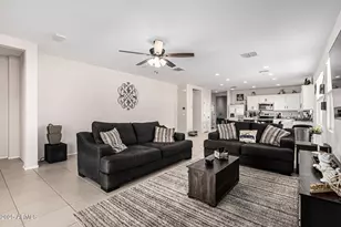 4811 S 103rd Dr, Tolleson, AZ 85353 - Photo 7