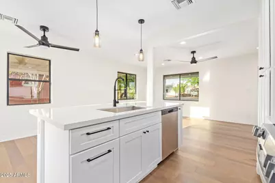 9042 N 3rd Avenue, Phoenix, AZ 85021 - Photo 27