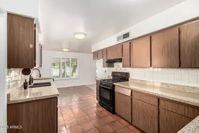 1517 E Carol Avenue, Phoenix, AZ 85020 - Photo 23