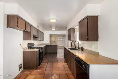 1517 E Carol Avenue, Phoenix, AZ 85020 - Photo 21