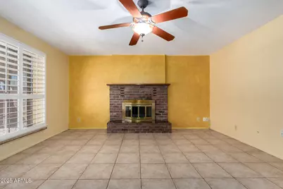 1517 E Carol Avenue, Phoenix, AZ 85020 - Photo 9