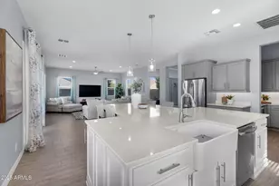 4262 S Notting Hill Dr, Gilbert, AZ 85297 - Photo 11