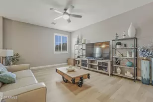 617 W Cantebria Dr, Gilbert, AZ 85233 - Photo 39