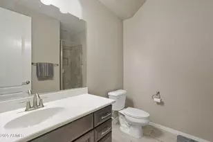 617 W Cantebria Dr, Gilbert, AZ 85233 - Photo 31