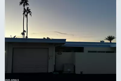 10958 W Coggins Drive, Sun City, AZ 85351 - Photo 13