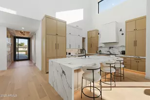 4234 N 42nd Pl, Phoenix, AZ 85018 - Photo 7