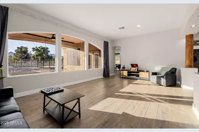 6532 N 185th Avenue, Waddell, AZ 85355 - Photo 19