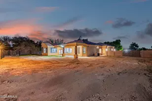 6532 N 185th Ave, Waddell, AZ 85355 - Photo 49