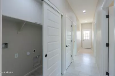 233 E Cedar Avenue, Casa Grande, AZ 85122 - Photo 15