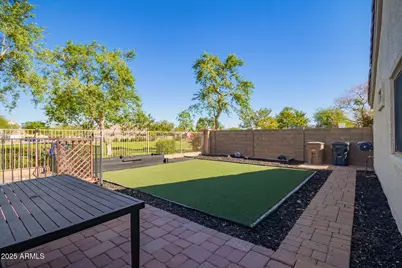 11822 W Softwind Drive, Sun City, AZ 85373 - Photo 23