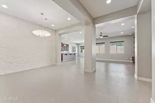 9916 W Redbird Rd, Peoria, AZ 85383 - Photo 5