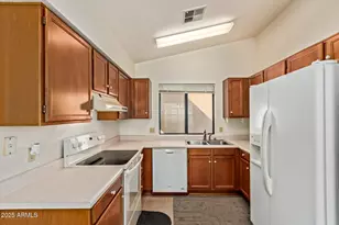 3702 W Marconi Ave, Phoenix, AZ 85053 - Photo 9