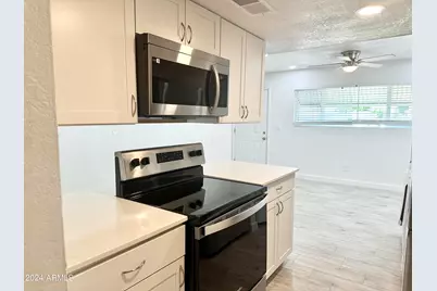 16821 N 26th Street #4, Phoenix, AZ 85032 - Photo 1