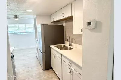 16821 N 26th Street #4, Phoenix, AZ 85032 - Photo 3