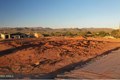 612 E Tanglewood Trail, Phoenix, AZ 85085 - Photo 11