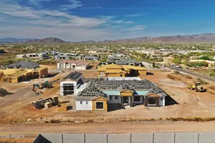 612 E Tanglewood Trl, Phoenix, AZ 85085 - Photo 3