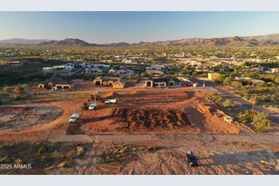 612 E Tanglewood Trail, Phoenix, AZ 85085 - Photo 15