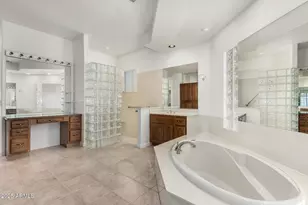 9011 E Emerald Dr, Sun Lakes, AZ 85248 - Photo 33