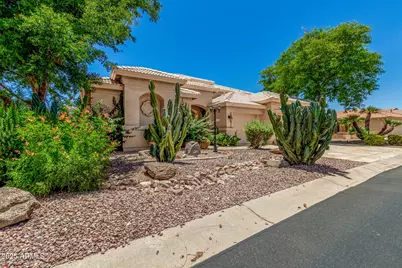 9011 E Emerald Drive, Sun Lakes, AZ 85248 - Photo 3