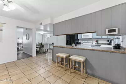 516 N Hobson Plaza, Mesa, AZ 85203 - Photo 11