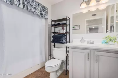 15406 N Bowling Green Drive, Sun City, AZ 85351 - Photo 17