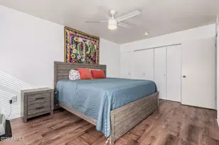 15406 N Bowling Green Dr, Sun City, AZ 85351 - Photo 13