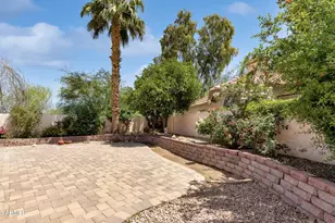 8824 E Mescal St, Scottsdale, AZ 85260 - Photo 11