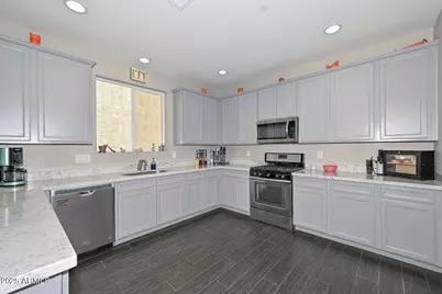 12330 W Cactus Blossom Trail, Peoria, AZ 85383 - Photo 9