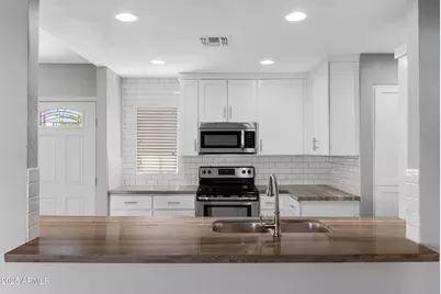 5802 E Gelding Drive, Scottsdale, AZ 85254 - Photo 17