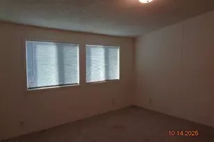 8643 E Wintergreen Ln, Hereford, AZ 85615 - Photo 5