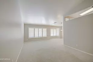 5361 W Saragosa St, Chandler, AZ 85226 - Photo 7