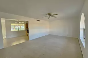 8147 E Lakeview Ave, Mesa, AZ 85209 - Photo 17