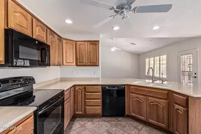 10907 E Olla Avenue, Mesa, AZ 85212 - Photo 15