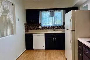 10236 W Pinehurst Dr, Sun City, AZ 85351 - Photo 7