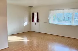 10236 W Pinehurst Dr, Sun City, AZ 85351 - Photo 11