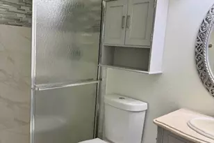 10236 W Pinehurst Dr, Sun City, AZ 85351 - Photo 17