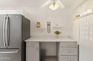 10106 W Campana Dr, Sun City, AZ 85351 - Photo 9