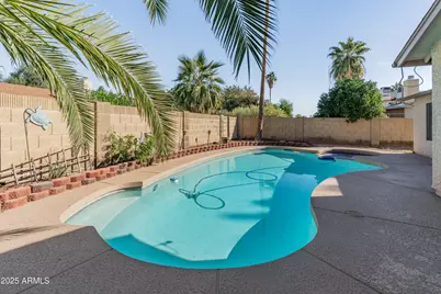 4624 W Chicago Street, Chandler, AZ 85226 - Photo 9