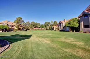 1633 E Lakeside Dr, Gilbert, AZ 85234 - Photo 33