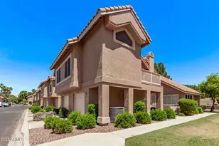 1633 E Lakeside Dr, Gilbert, AZ 85234 - Photo 31