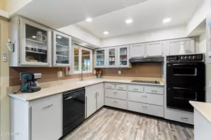 12903 W Shadow Hills Dr, Sun City West, AZ 85375 - Photo 13