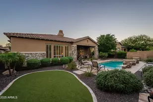 12828 W Oyer Ln, Peoria, AZ 85383 - Photo 95