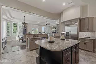 12828 W Oyer Ln, Peoria, AZ 85383 - Photo 31