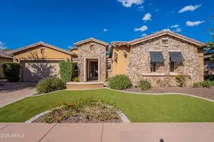 12828 W Oyer Ln, Peoria, AZ 85383 - Photo 3