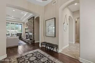 12828 W Oyer Ln, Peoria, AZ 85383 - Photo 11